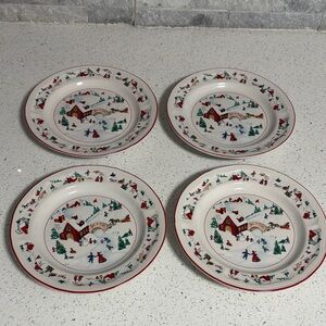 Farberware White Christmas 1995 Salad Dessert Plates Set of 4 Winter Scene